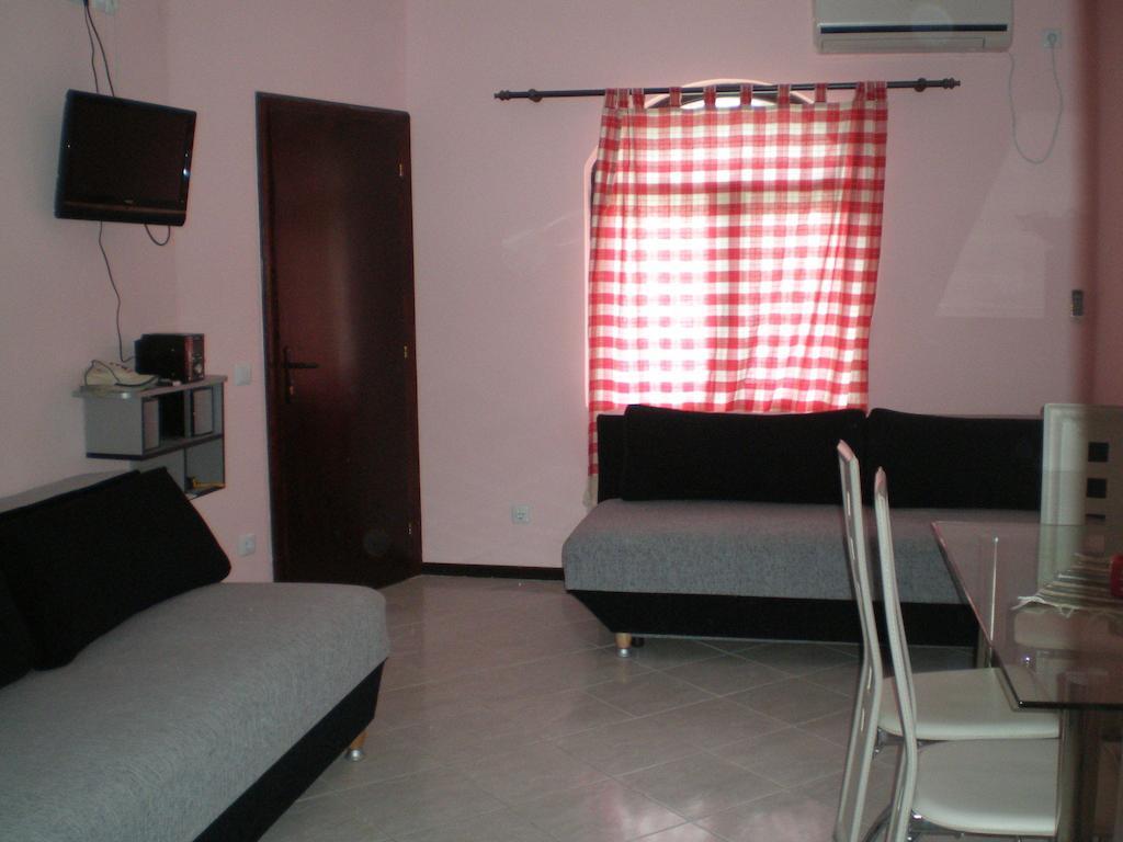 Apartments Jeremic Bela Crkva  Pokój zdjęcie